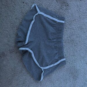 Retro short, from aeropostale gray size XS